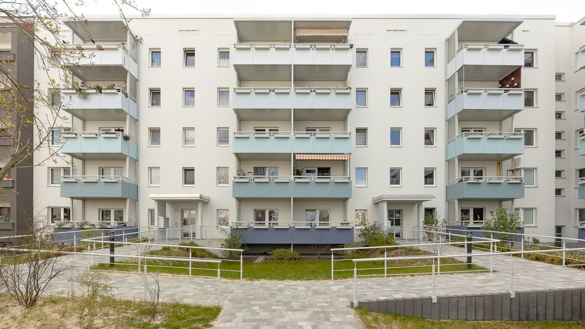 Wohnen in Drewitz - 4-Raum-Wohnung zu vermieten - Photo 1